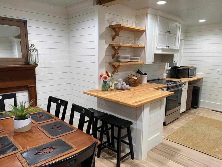 Walk To Bay Street And Historic Downtown Beaufort! Close To Parris Island Mcrd!! Exterior foto
